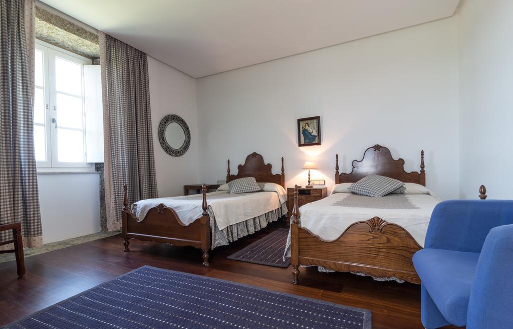Pazo De Sedor Guest House Arzua Luaran gambar