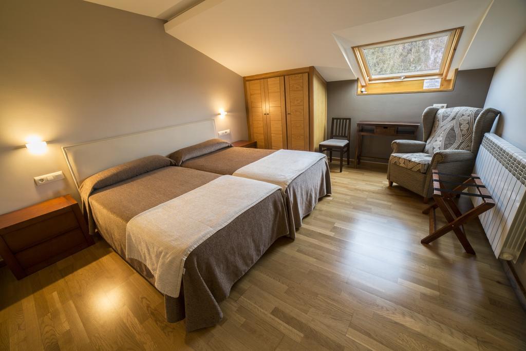Pazo De Sedor Guest House Arzua Luaran gambar