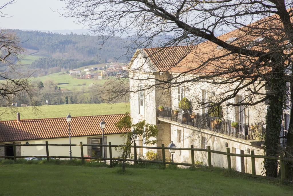 Pazo De Sedor Guest House Arzua Luaran gambar