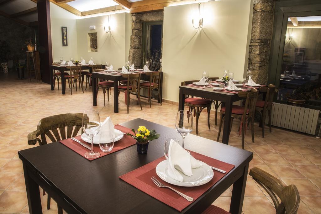 Pazo De Sedor Guest House Arzua Luaran gambar
